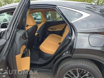 2025 Lexus NX 350h Luxury - miniatura 13