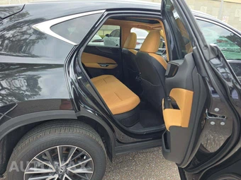 2025 Lexus NX 350h Luxury - miniatura 16