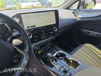 2025 Lexus NX 450h+ F SPORT Handling - miniatura 10