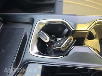 2025 Lexus NX 450h+ F SPORT Handling - miniatura 8