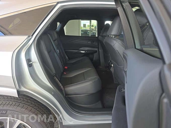 2025 Lexus RX 350 - miniatura 13