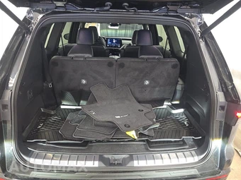 2025 Lexus TX 500h F SPORT Premium - miniatura 17