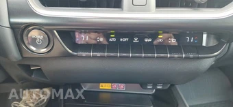 2025 Lexus UX 300h F SPORT Design - miniatura 11
