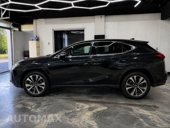 2025 Lexus UX 300h F SPORT Design - miniatura 3