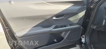 2025 Lexus UX 300h F SPORT Design - miniatura 9