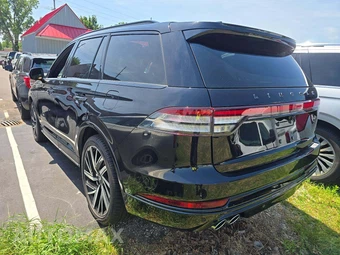 2025 Lincoln Aviator Black Label - miniatura 2