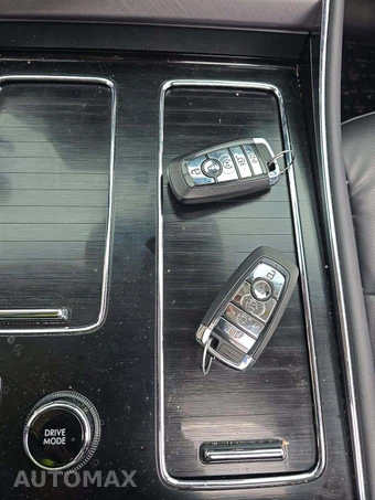 2025 Lincoln Aviator Livery - miniatura 5