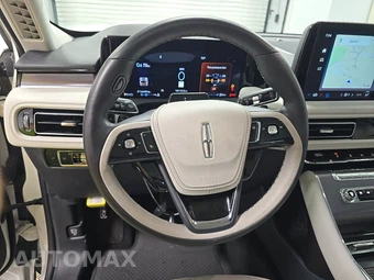 2025 Lincoln Aviator Premiere – miniatura 10