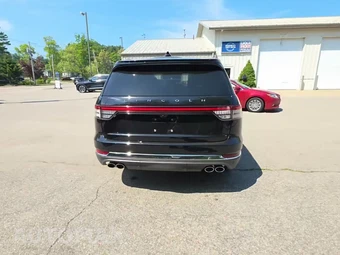 2025 Lincoln Aviator Reserve - miniatura 4