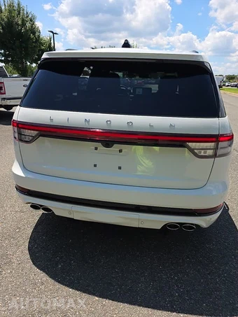 2025 Lincoln Aviator Reserve - miniatura 30