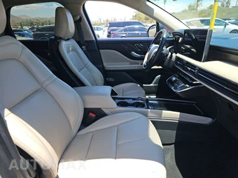 2025 Lincoln Corsair Plug-In Hybrid Grand Touring - miniatura 8
