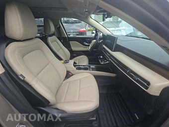 2025 Lincoln Corsair Plug-In Hybrid Grand Touring - miniatura 15
