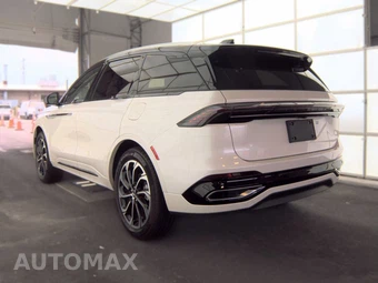 2025 Lincoln Nautilus Reserve – miniatura 6