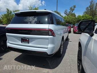 2025 Lincoln Navigator L Reserve - miniatura 3