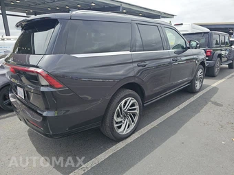 2025 Lincoln Navigator Reserve - miniatura 4