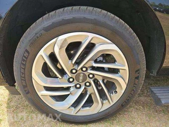 2025 Lincoln Navigator Reserve - miniatura 26
