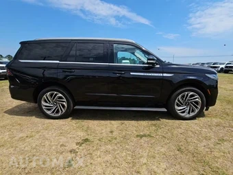 2025 Lincoln Navigator Reserve - miniatura 5