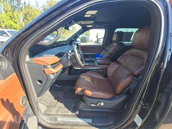 2025 Lincoln Navigator Reserve - miniatura 6