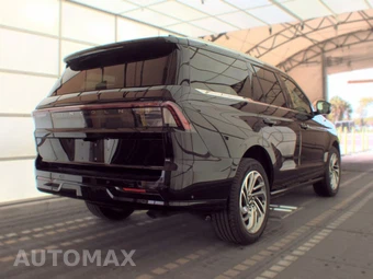 2025 Lincoln Navigator Reserve - miniatura 4