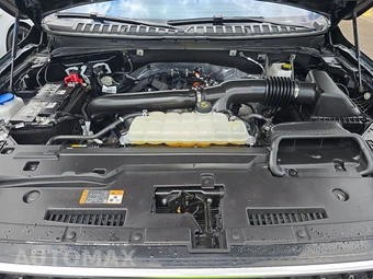 2025 Lincoln Navigator Reserve - miniatura 16
