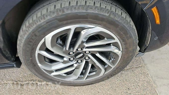 2025 Lincoln Navigator Reserve - miniatura 27