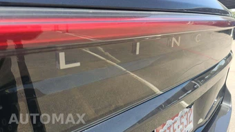 2025 Lincoln Navigator Reserve - miniatura 27