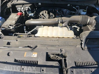 2025 Lincoln Navigator Reserve - miniatura 16
