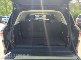 2025 Lincoln Navigator Reserve - miniatura 12