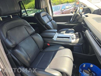 2025 Lincoln Navigator Reserve - miniatura 16