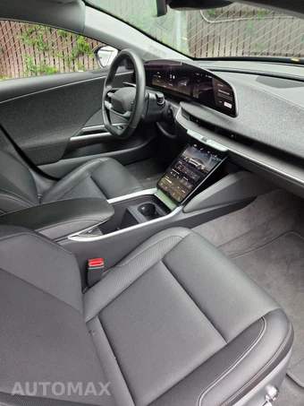 2025 Lucid Air Pure - miniatura 3