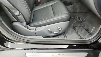 2025 Lucid Air Pure - miniatura 37