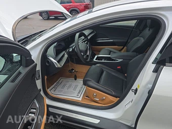 2025 Lucid Air Touring - miniatura 7