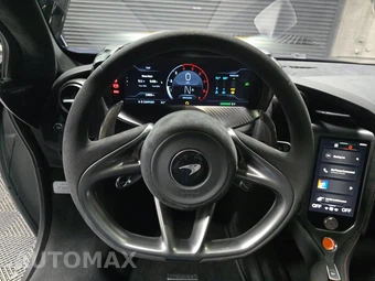 2025 McLaren 750S Coupe – miniatura 10