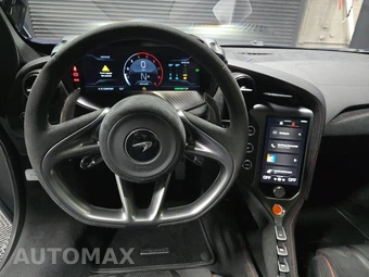 2025 McLaren 750S Coupe – miniatura 11