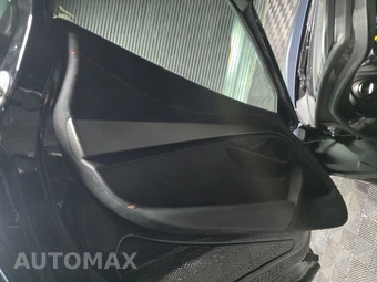 2025 McLaren 750S Coupe – miniatura 9