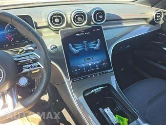 2025 Mercedes-Benz AMG C 43 4MATIC - miniatura 11
