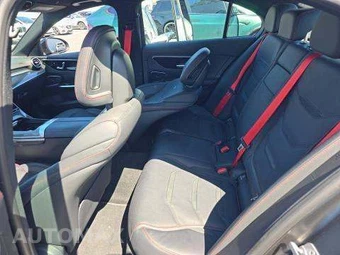 2025 Mercedes-Benz AMG C 43 4MATIC - miniatura 14