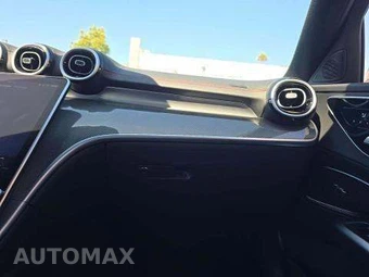 2025 Mercedes-Benz AMG C 43 4MATIC - miniatura 20