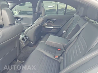 2025 Mercedes-Benz AMG C 43 4MATIC – miniatura 13