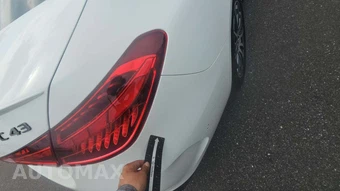 2025 Mercedes-Benz AMG C 43 4MATIC – miniatura 18