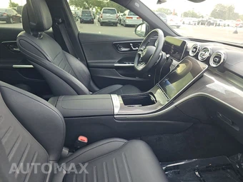 2025 Mercedes-Benz AMG C 43 4MATIC – miniatura 8