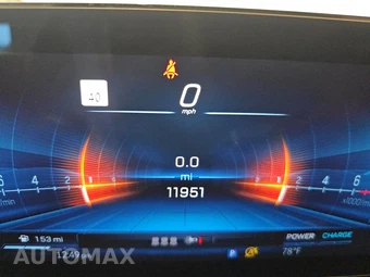 2025 Mercedes-Benz AMG CLA 35 4MATIC - miniatura 12
