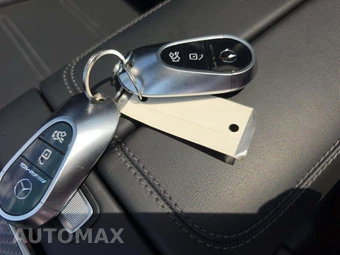 2025 Mercedes-Benz AMG E 53 4MATIC+ Hybrid Sedan - miniatura 8