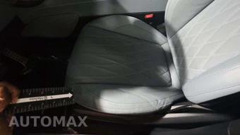 2025 Mercedes-Benz AMG G 63 4MATIC – miniatura 19