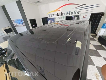 2025 Mercedes-Benz AMG G 63 4MATIC – miniatura 12