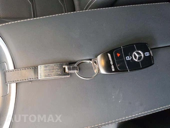 2025 Mercedes-Benz AMG G 63 4MATIC – miniatura 8