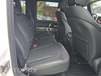 2025 Mercedes-Benz AMG G 63 4MATIC - miniatura 16