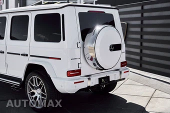 2025 Mercedes-Benz AMG G 63 4MATIC - miniatura 11