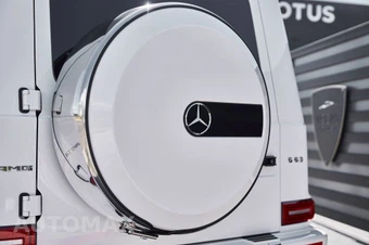 2025 Mercedes-Benz AMG G 63 4MATIC - miniatura 12