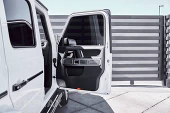 2025 Mercedes-Benz AMG G 63 4MATIC - miniatura 24